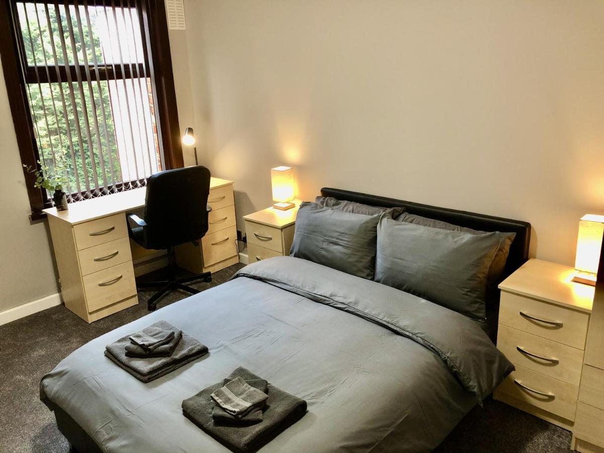 Executive Or Large Family 5-Bed House - Hosted By Hutch Lifestyle Villa Coventry Buitenkant foto