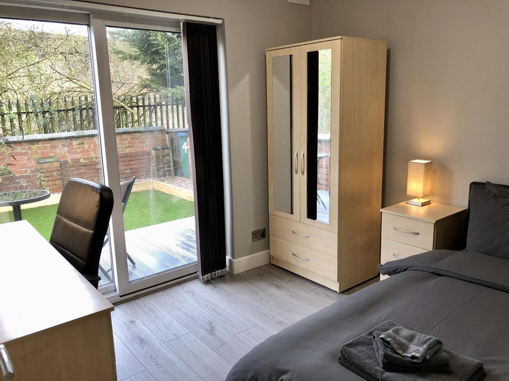 Executive Or Large Family 5-Bed House - Hosted By Hutch Lifestyle Villa Coventry Buitenkant foto